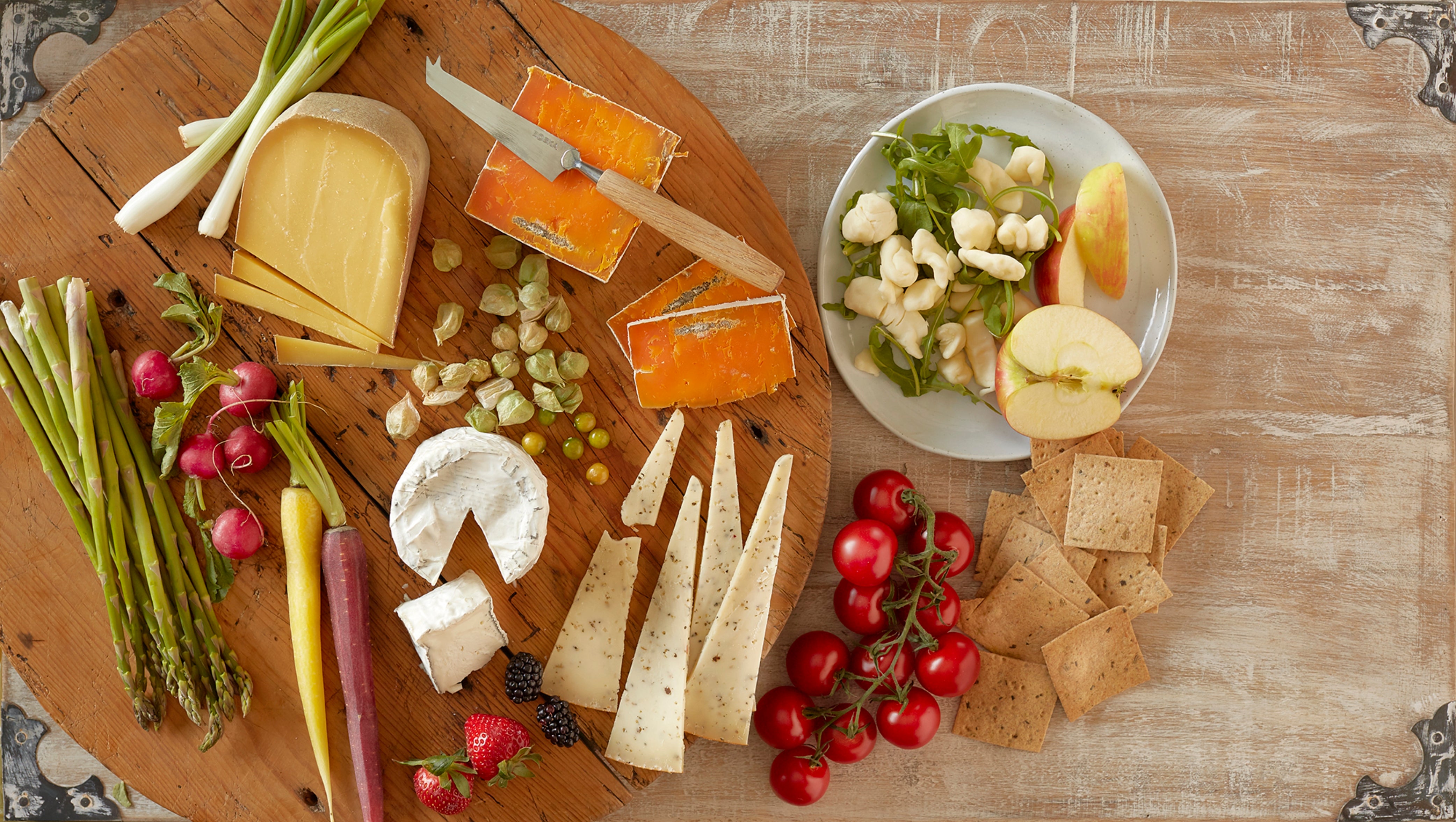 How You Can Find the Best Cheese Good For Weight Loss