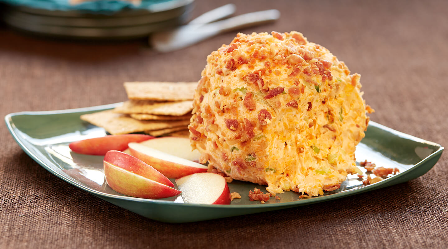 Bacon and Cheddar Cheese Ball