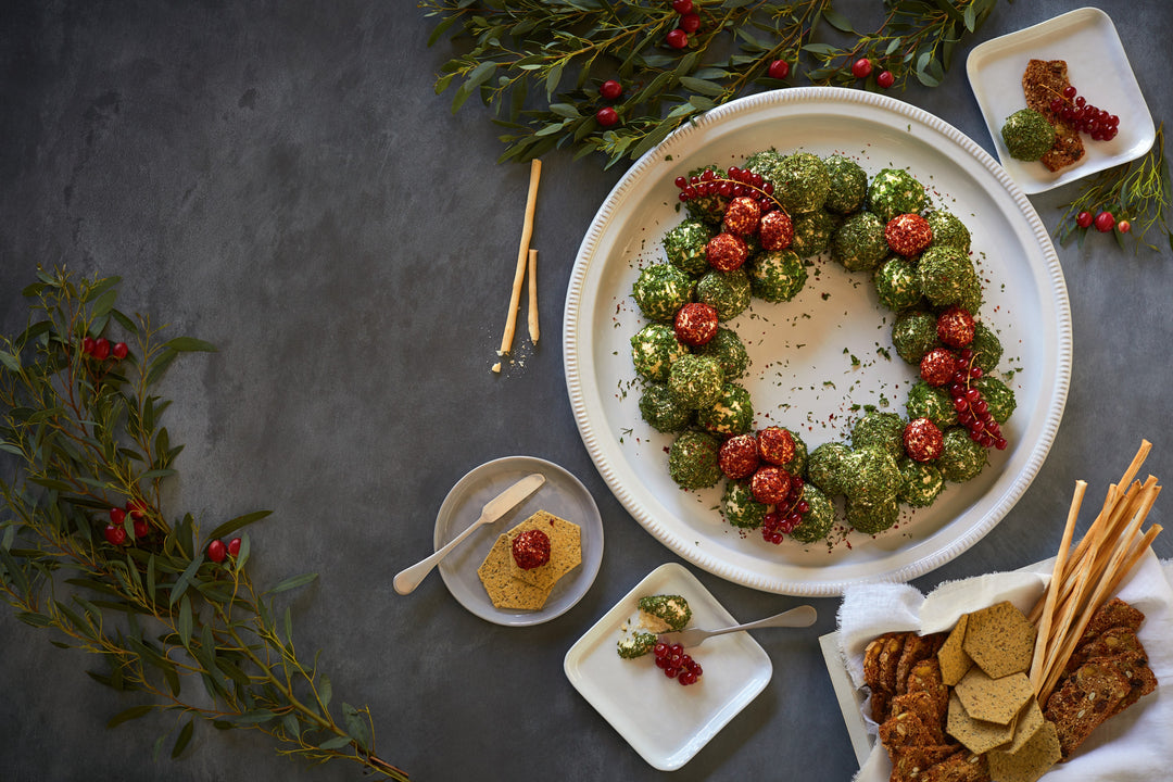 Holiday Cheese Ball Wreath - 12 Recipes of Christmas