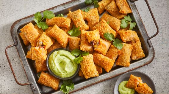 Spicy Taco Bites with Cool Yogurt Dip