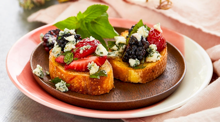 fresh berry bruschetta